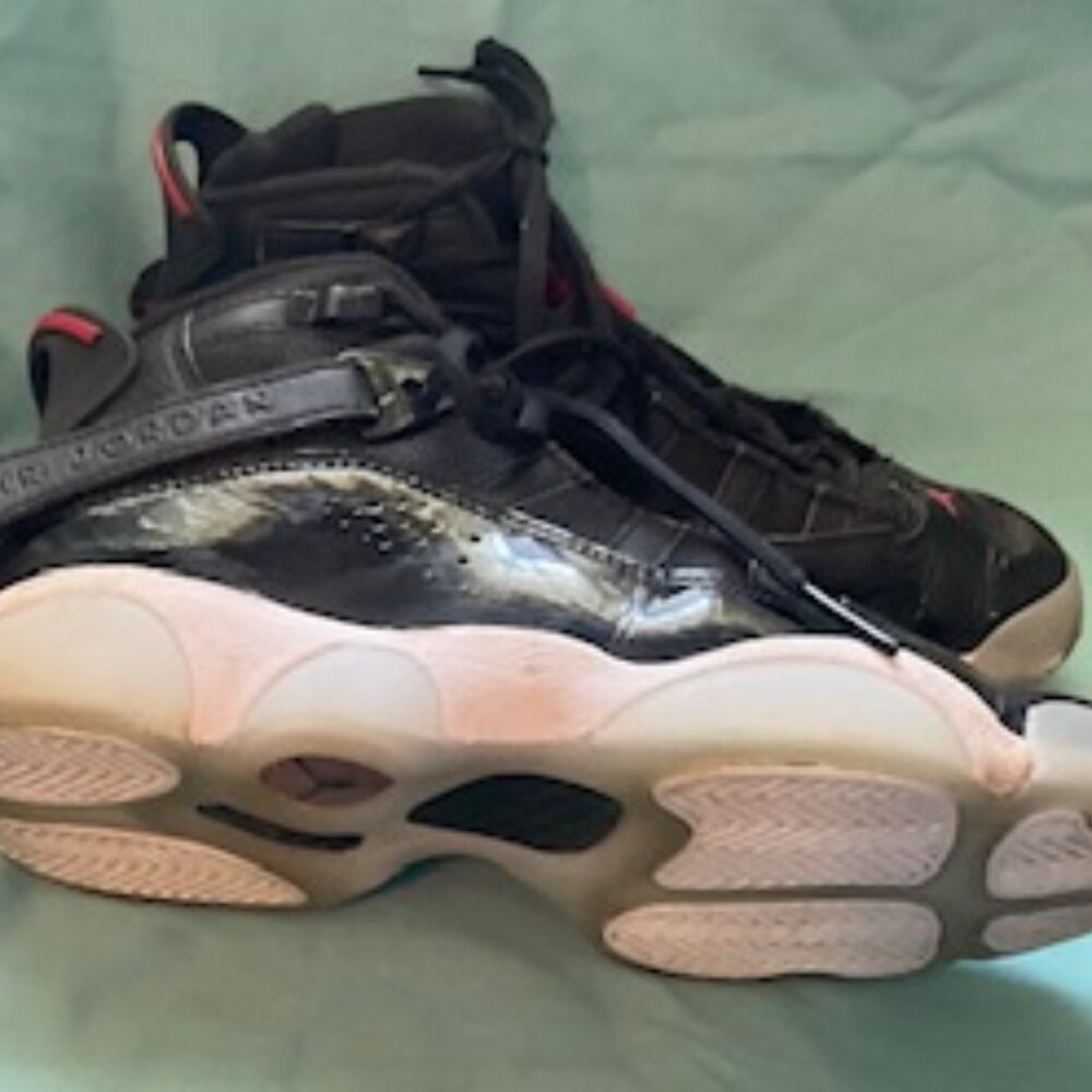 Boy's Air Jordon's Worn 1 time